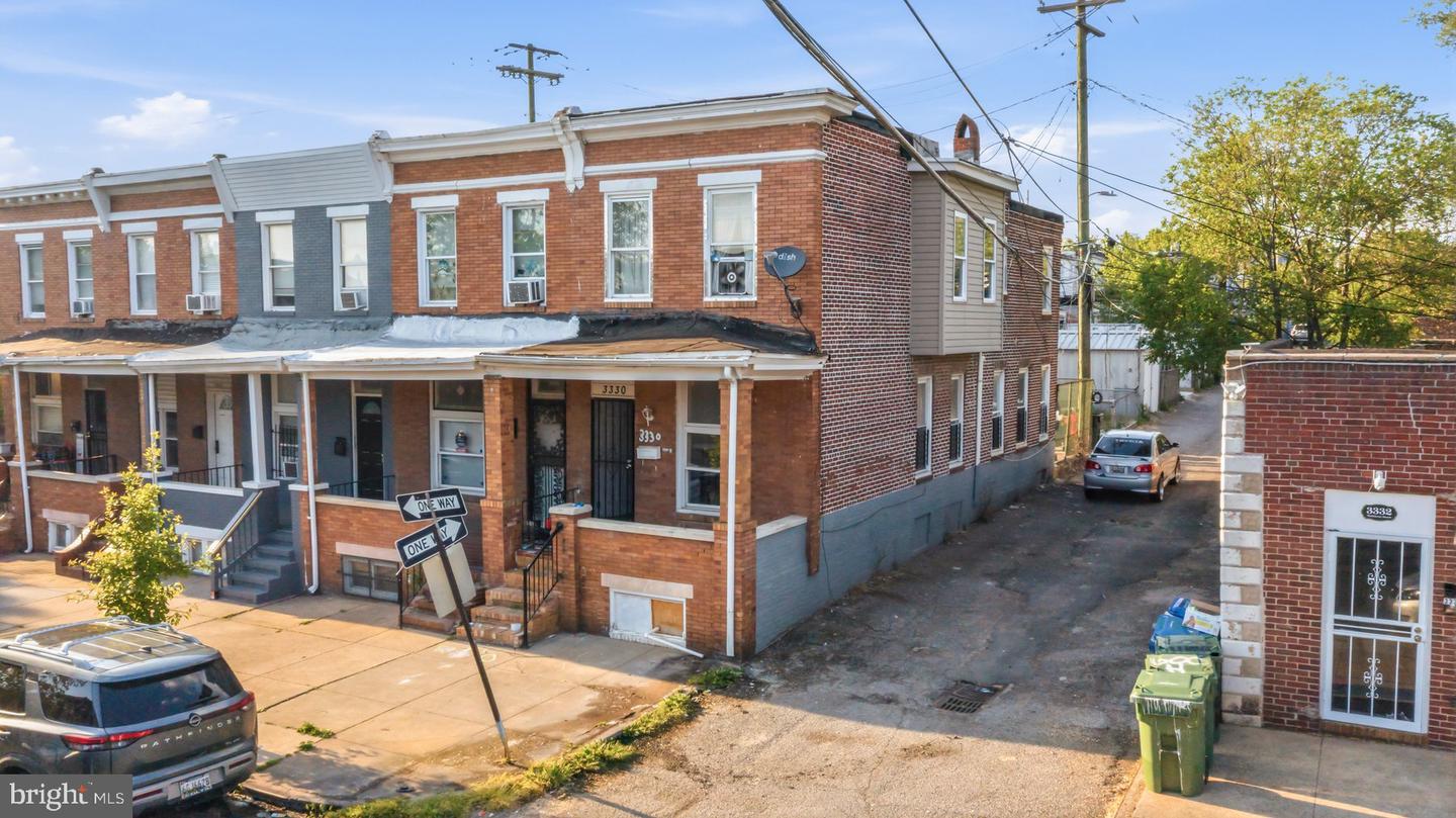 3330 Mcelderry St Property Photo 1