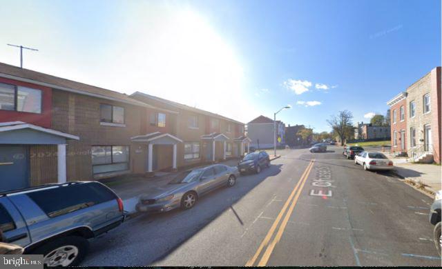 1604 E Chase St Property Photo 8