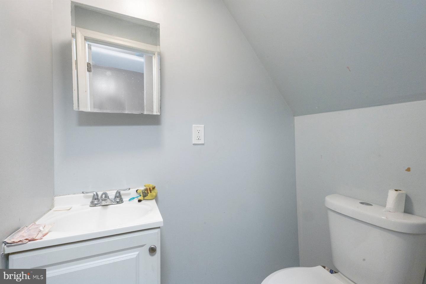 3709 Mount Pleasant Ave Property Photo 6