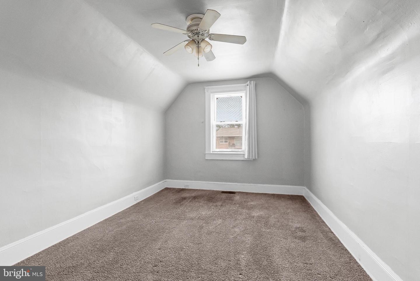 5 S Woodington Rd Property Photo 10