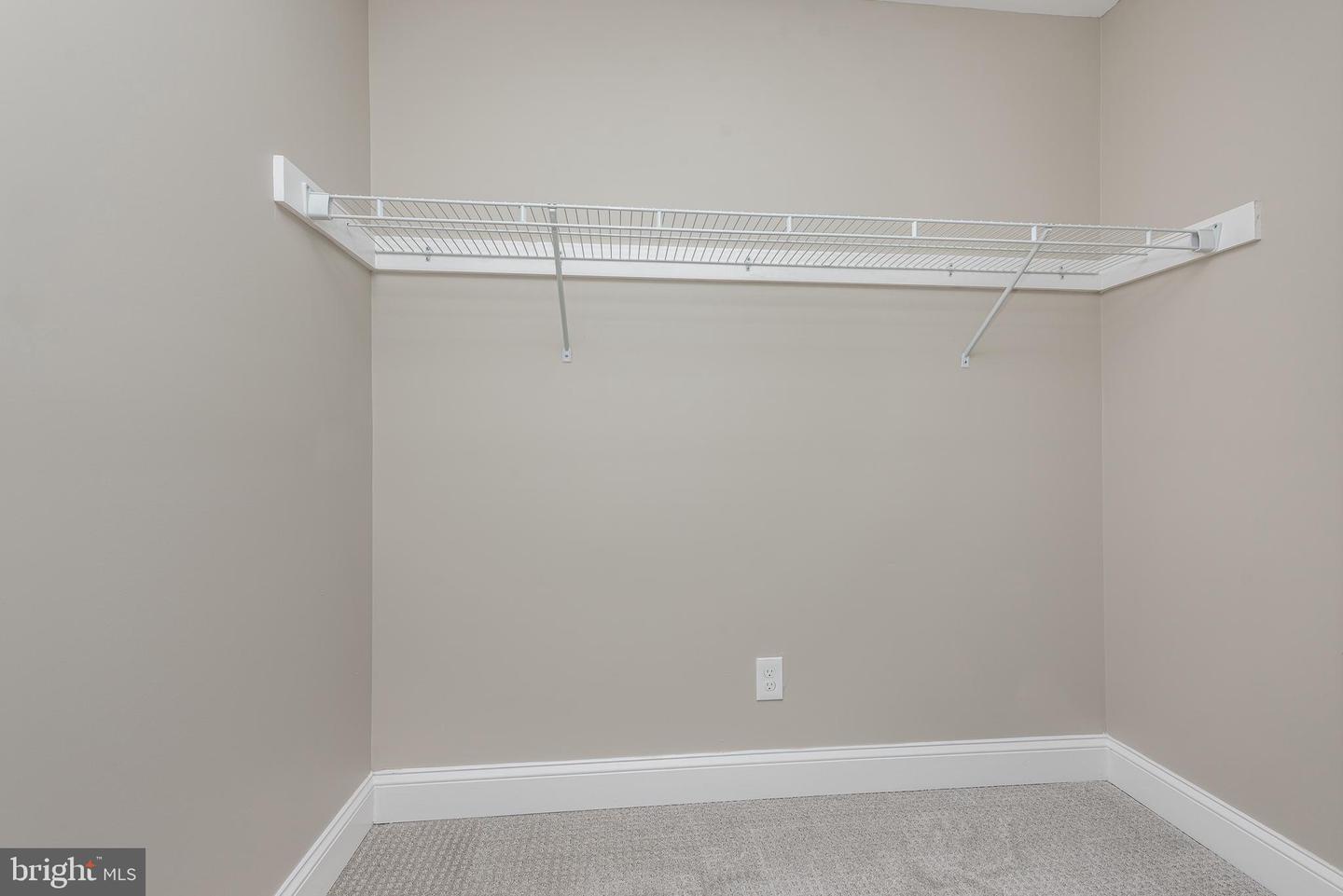 1016 W Fayette St Property Photo 15