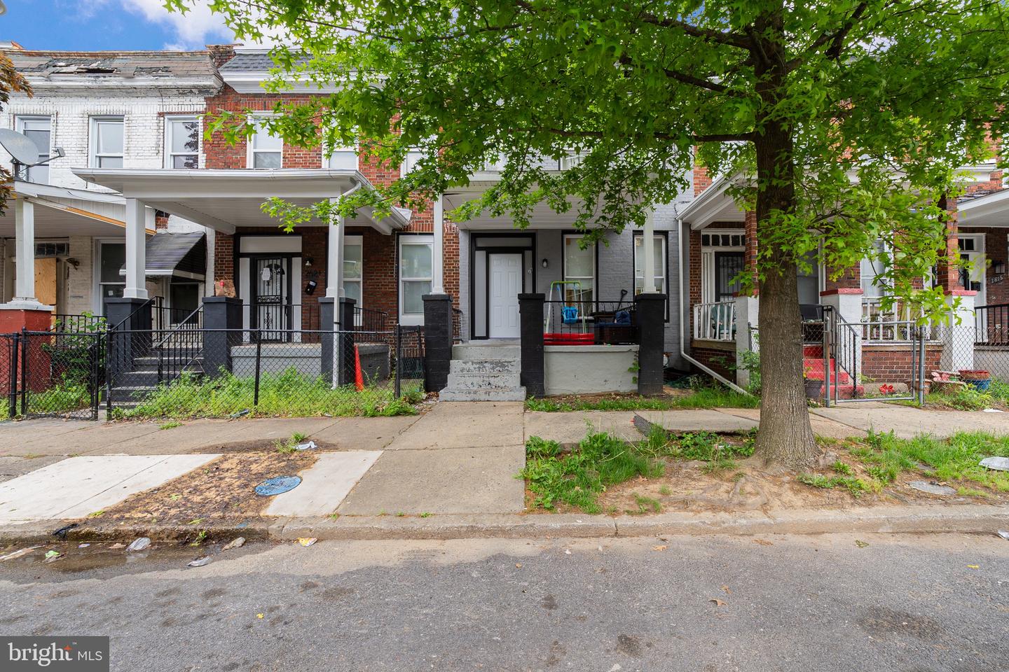 2619 Robb St Property Photo 1