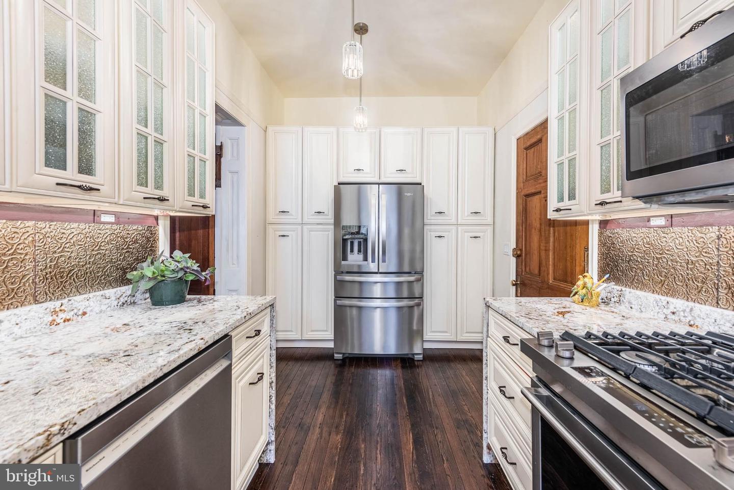 1801 Eutaw Pl Property Photo 13
