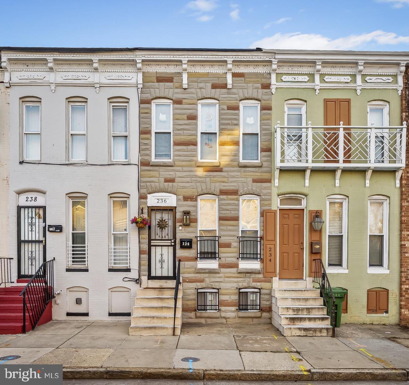 236 S Gilmor St Property Photo 2