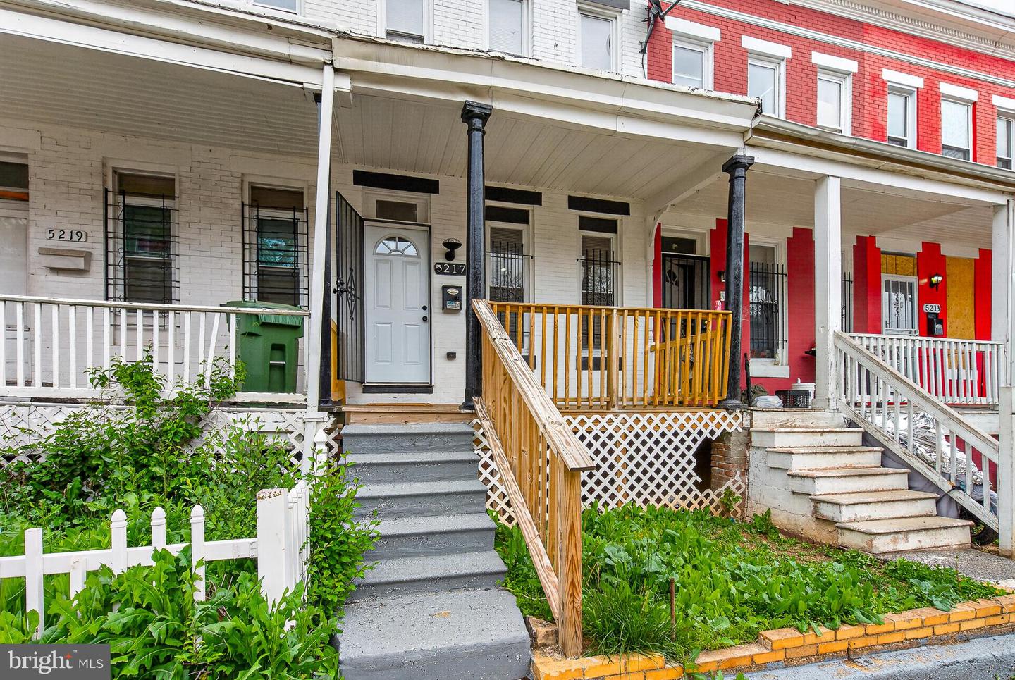 5217 Saint Charles Ave Property Photo 1