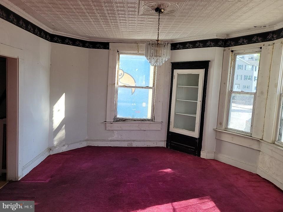501 Sheridan Ave Property Photo 3