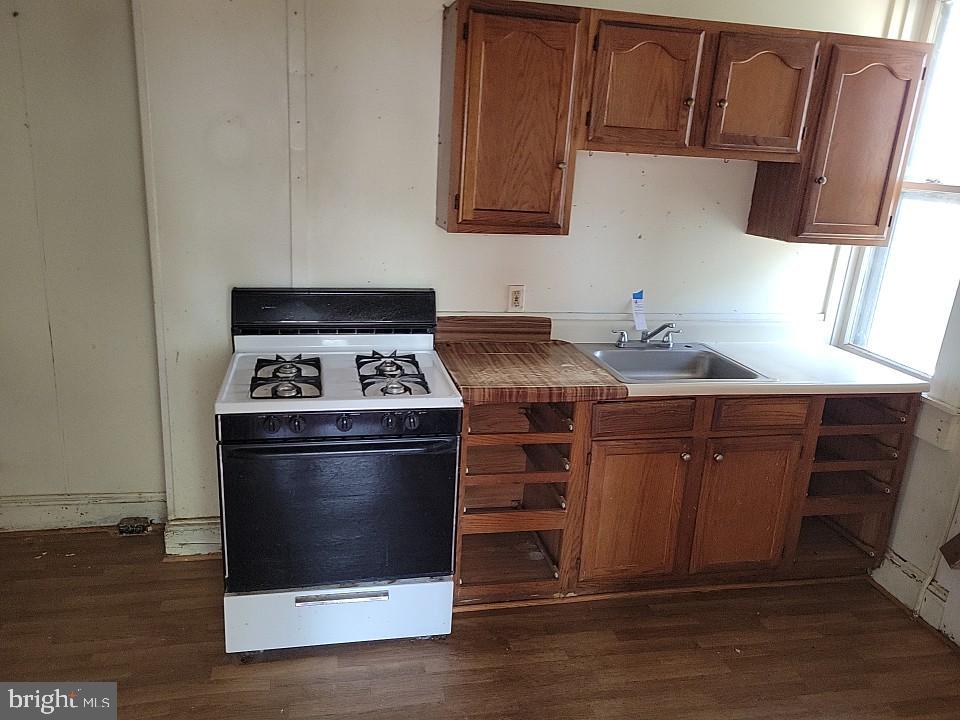 501 Sheridan Ave Property Photo 4