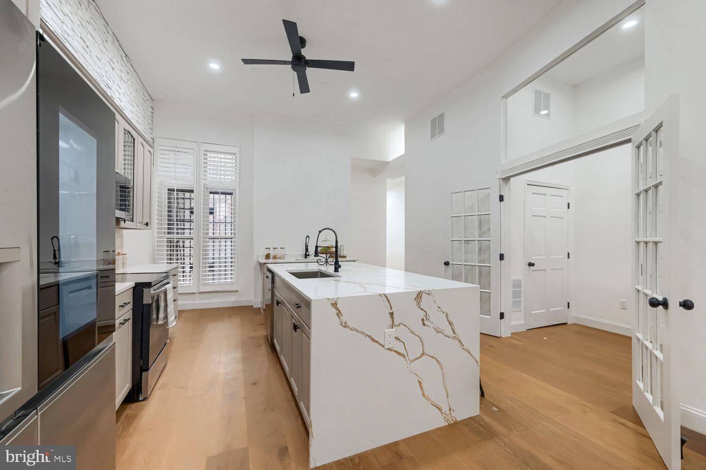 1704 Madison Ave Property Photo 10