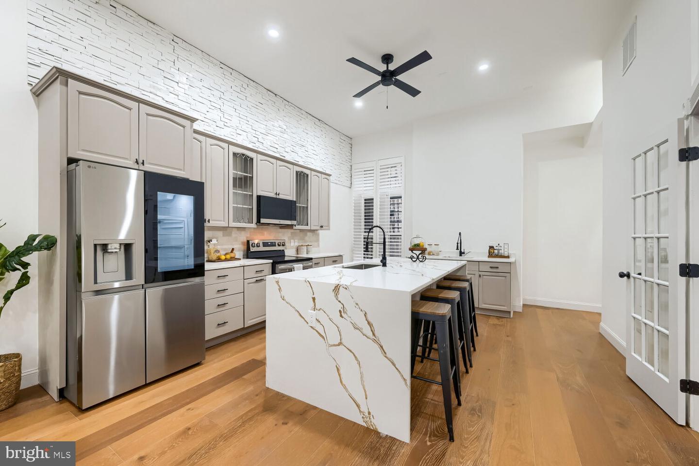 1704 Madison Ave Property Photo 11