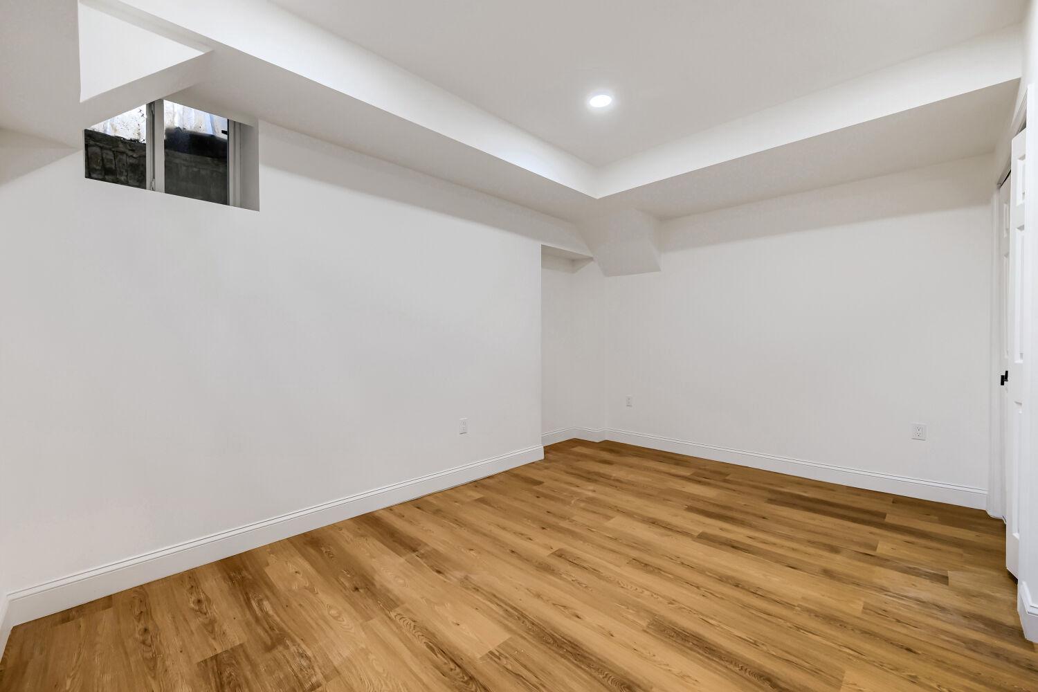 1704 Madison Ave Property Photo 32