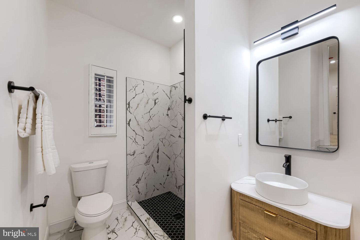 1704 Madison Ave Property Photo 34