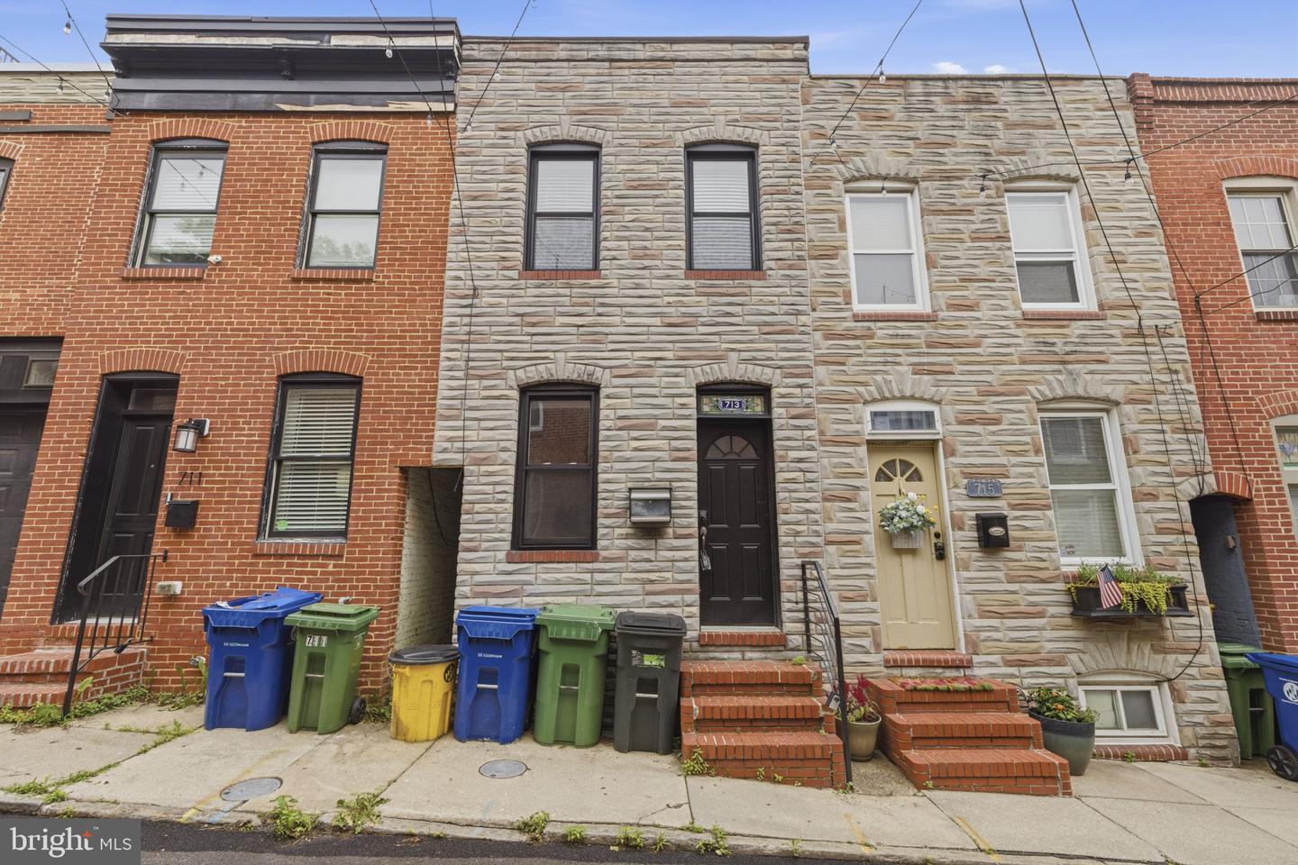 713 S Port St Property Photo 29