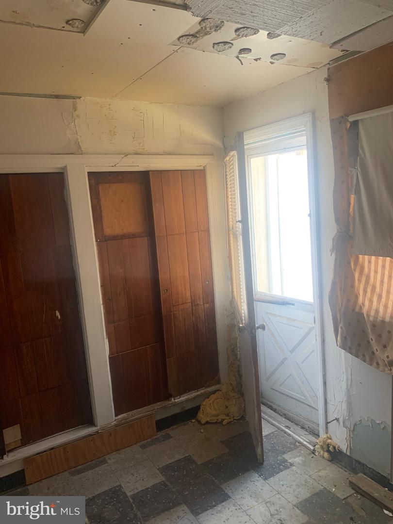 1408 Towson St Property Photo 12