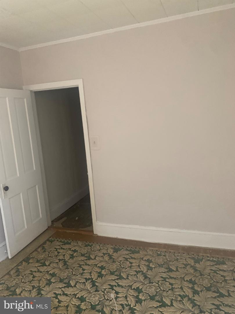 1408 Towson St Property Photo 23