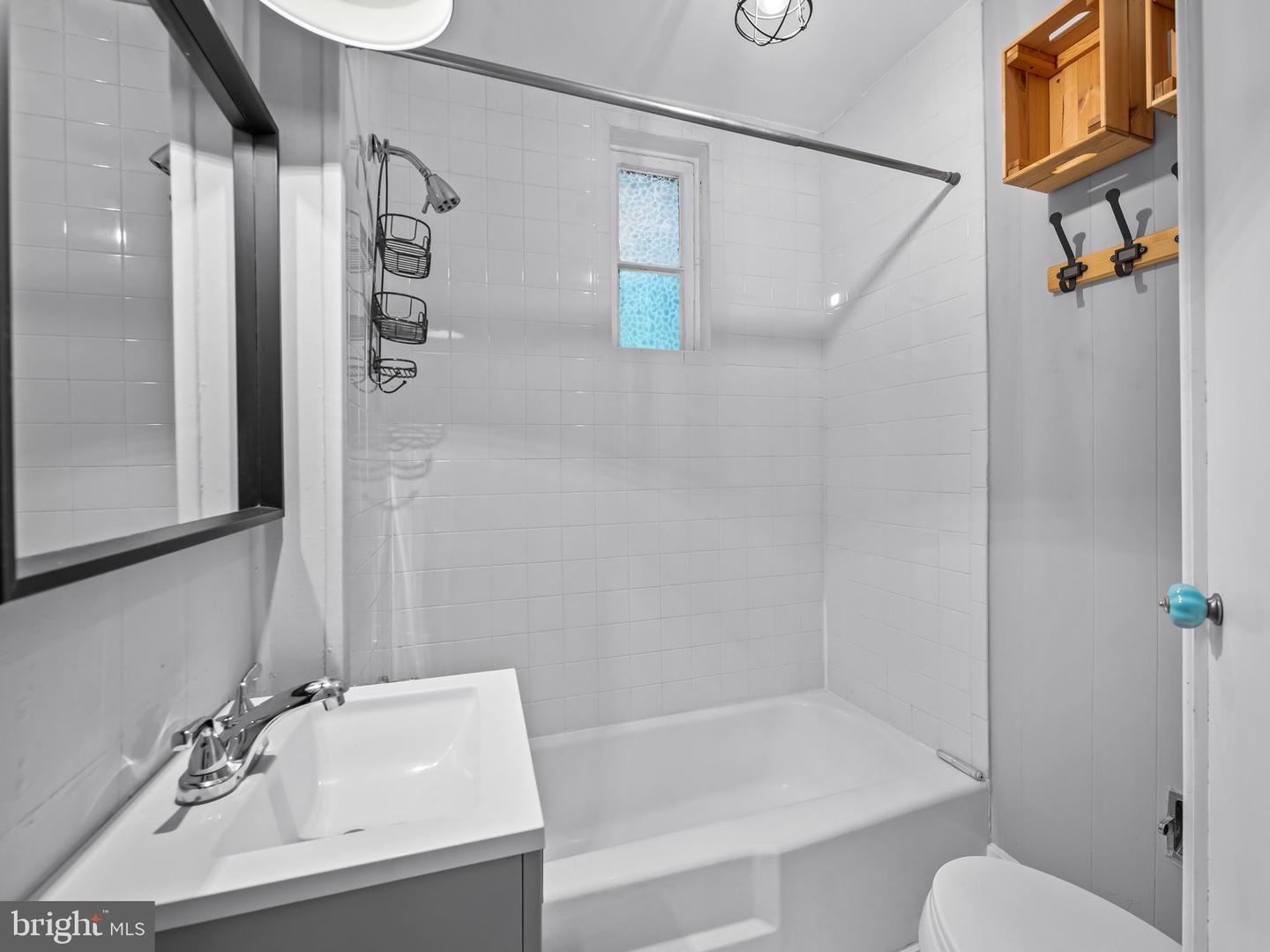 1427 Bolton St #2 Property Photo 12