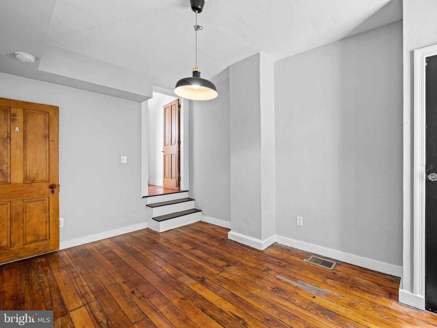 1427 Bolton St #2 Property Photo 24