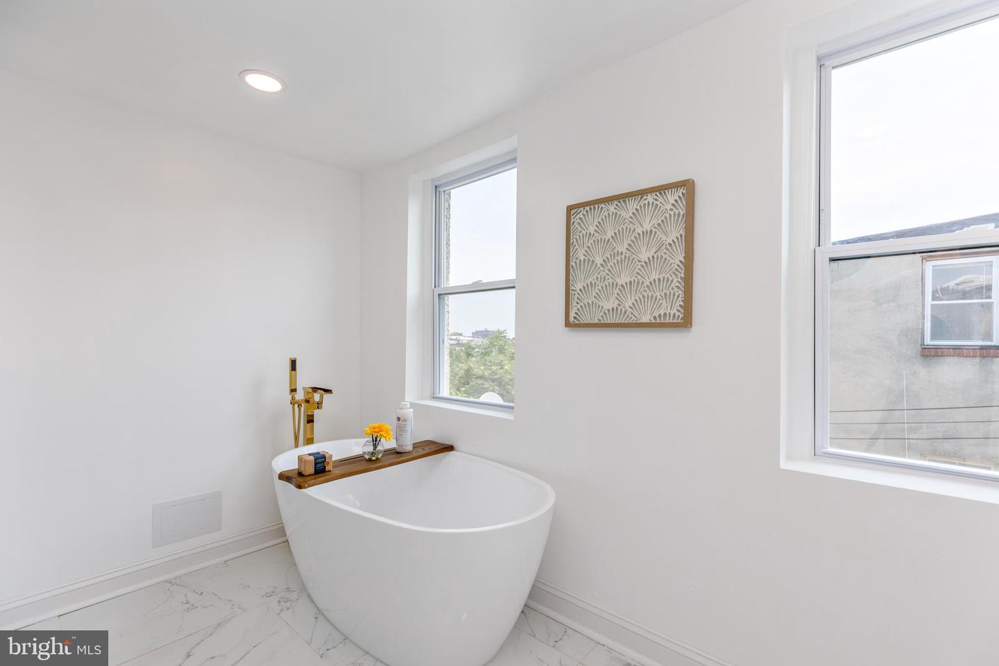 535 Robert St Property Photo 25