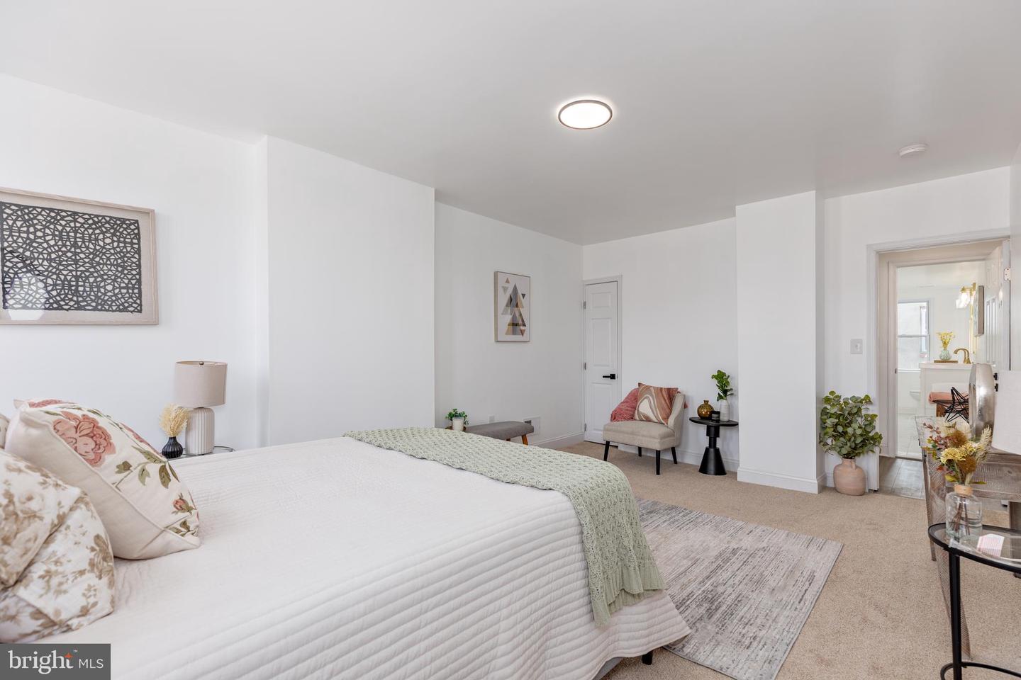 535 Robert St Property Photo 30