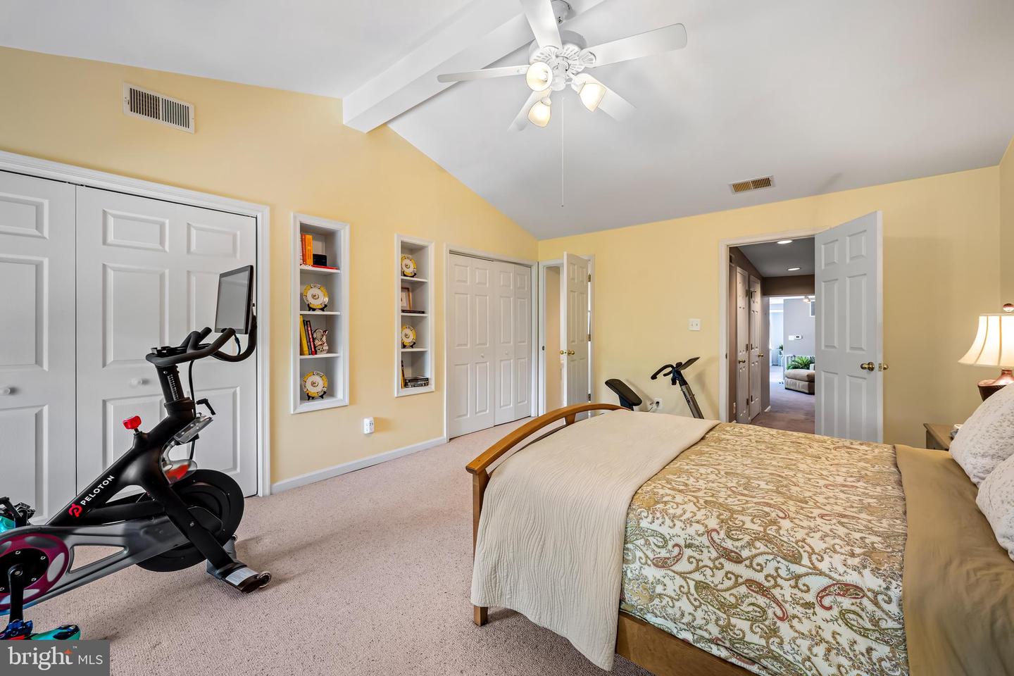 829 William St Property Photo 35