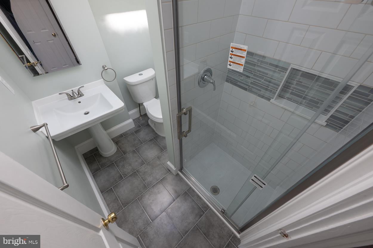 3306 Lyndale Ave Property Photo 12
