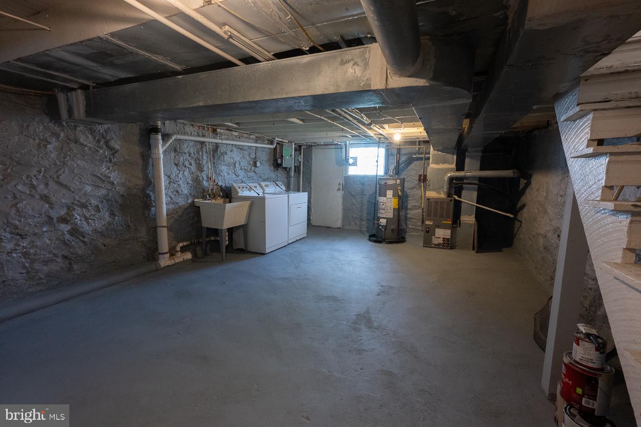 3306 Lyndale Ave Property Photo 21