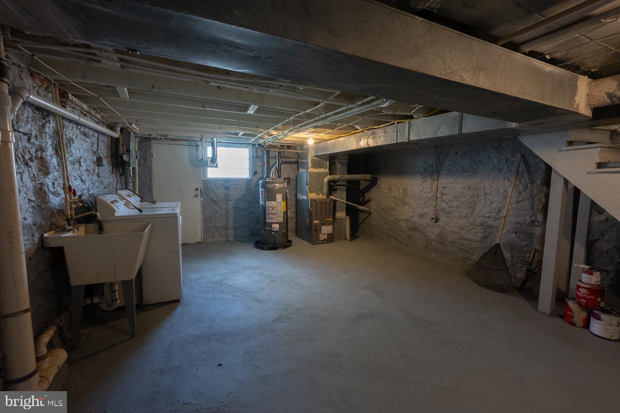 3306 Lyndale Ave Property Photo 22