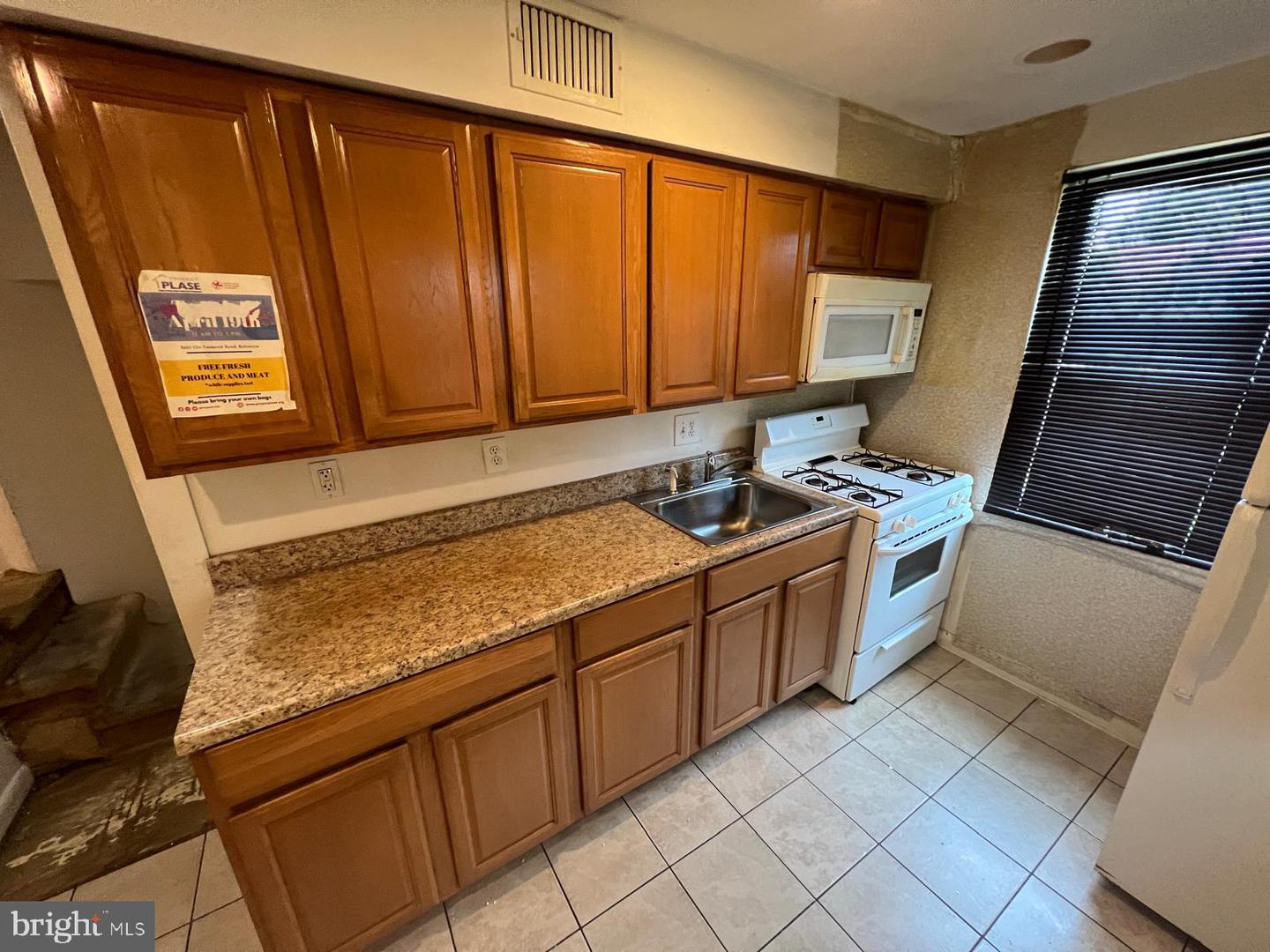 2817 Bookert Dr Property Photo 4