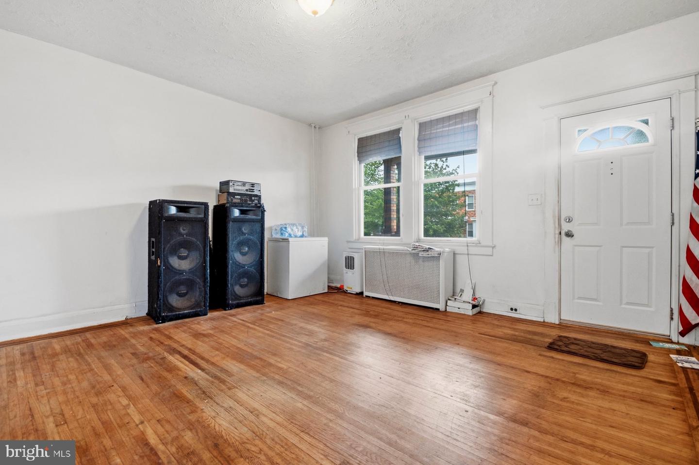 3314 Parklawn Ave Property Photo 4