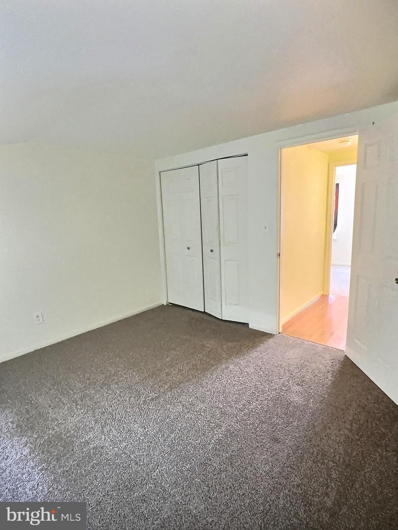 1245 E Eager St Property Photo 13