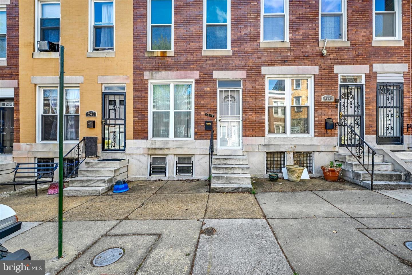 2528 Mcculloh St Property Photo 4