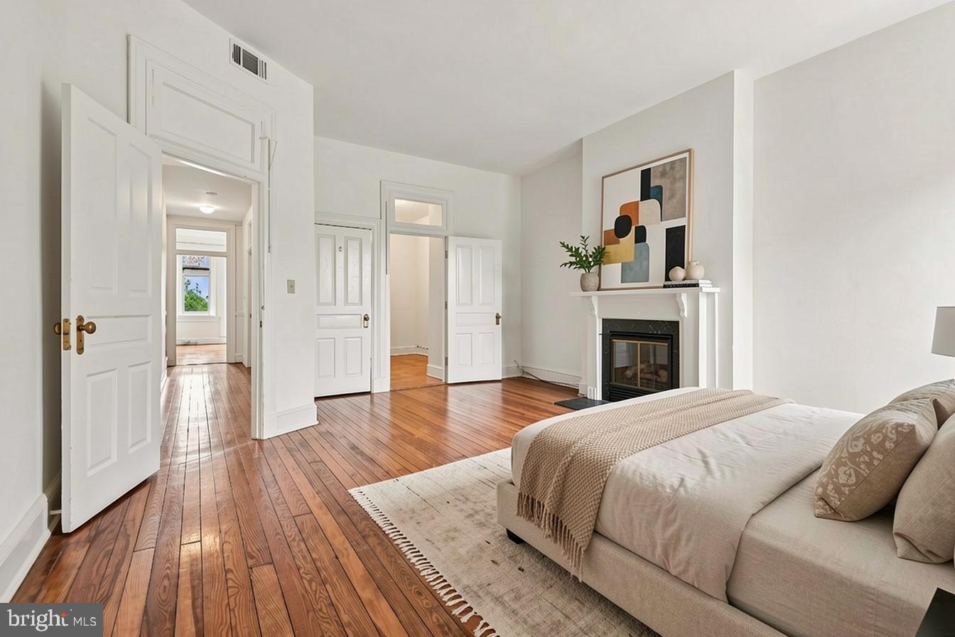 2444 Eutaw Pl Property Photo 10