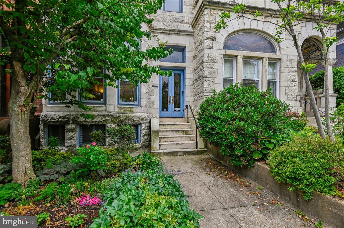 2444 Eutaw Pl Property Photo 11