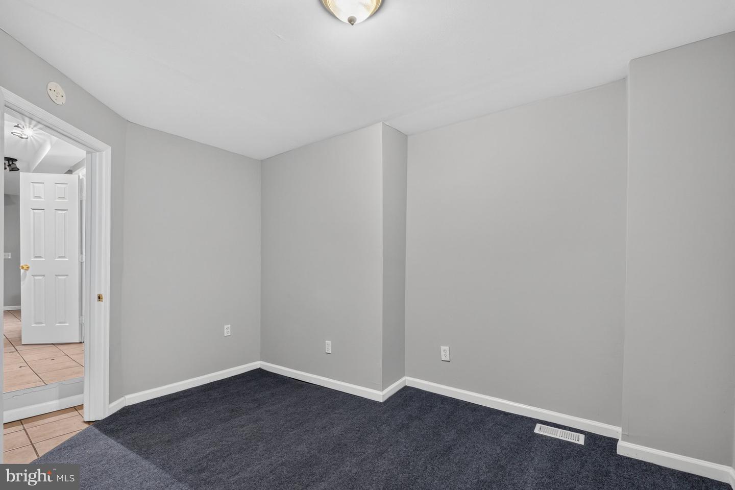 412 S Wolfe St Property Photo 11