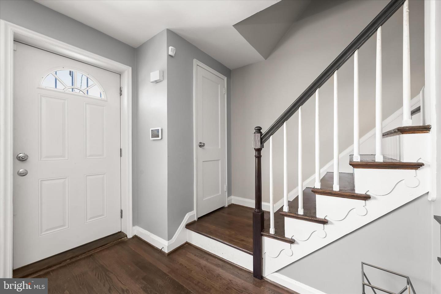 1024 Wedgewood Rd Property Photo 3