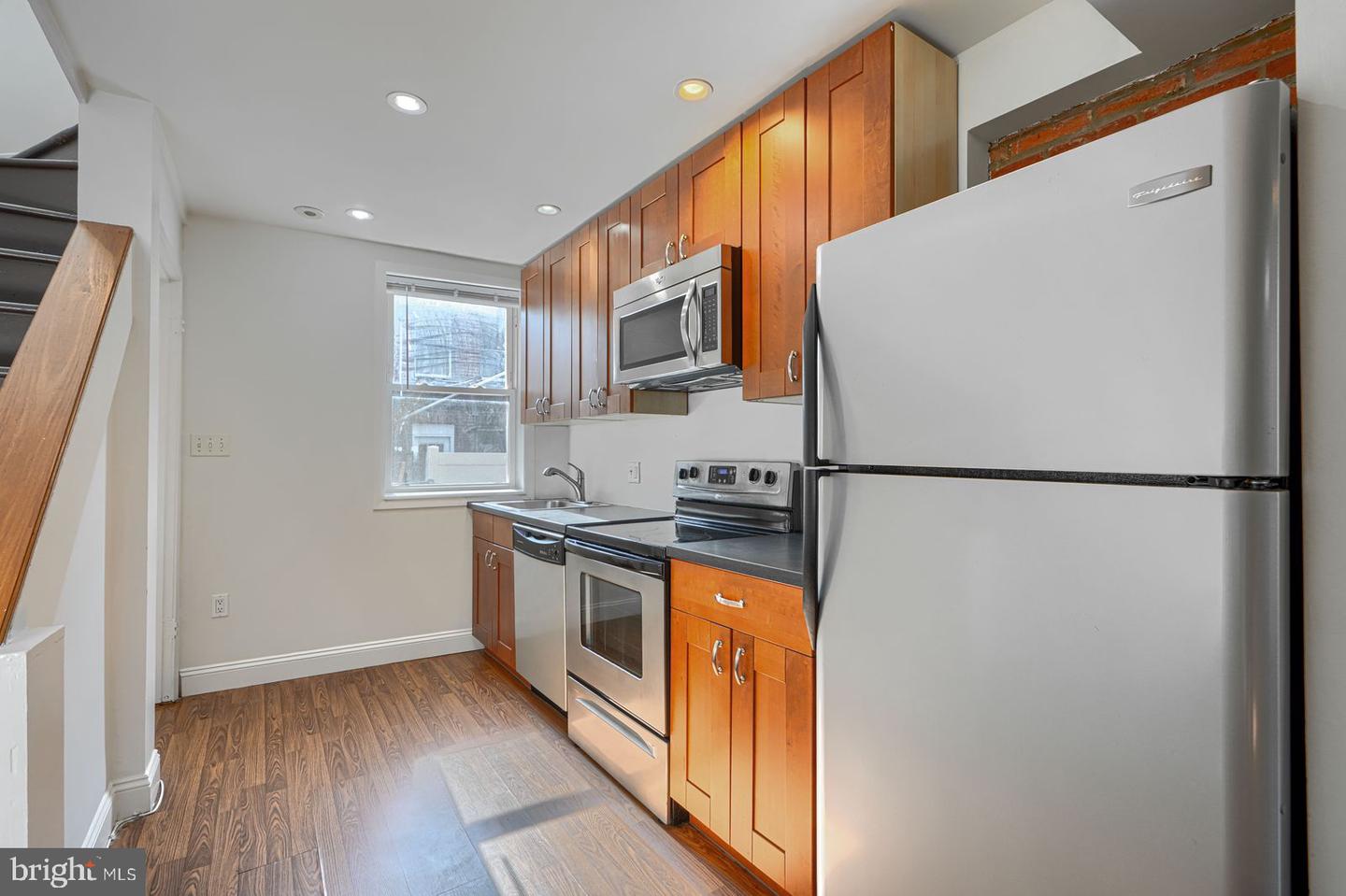 1026 Patapsco St Property Photo 6