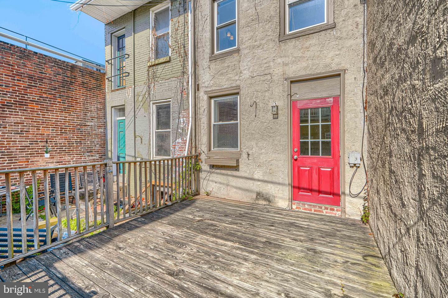 1026 Patapsco St Property Photo 10