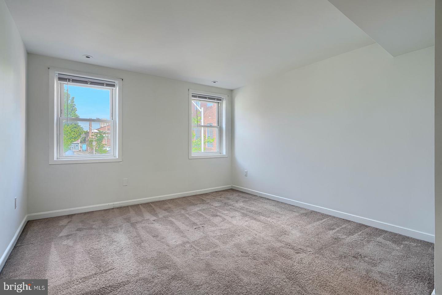 1026 Patapsco St Property Photo 11