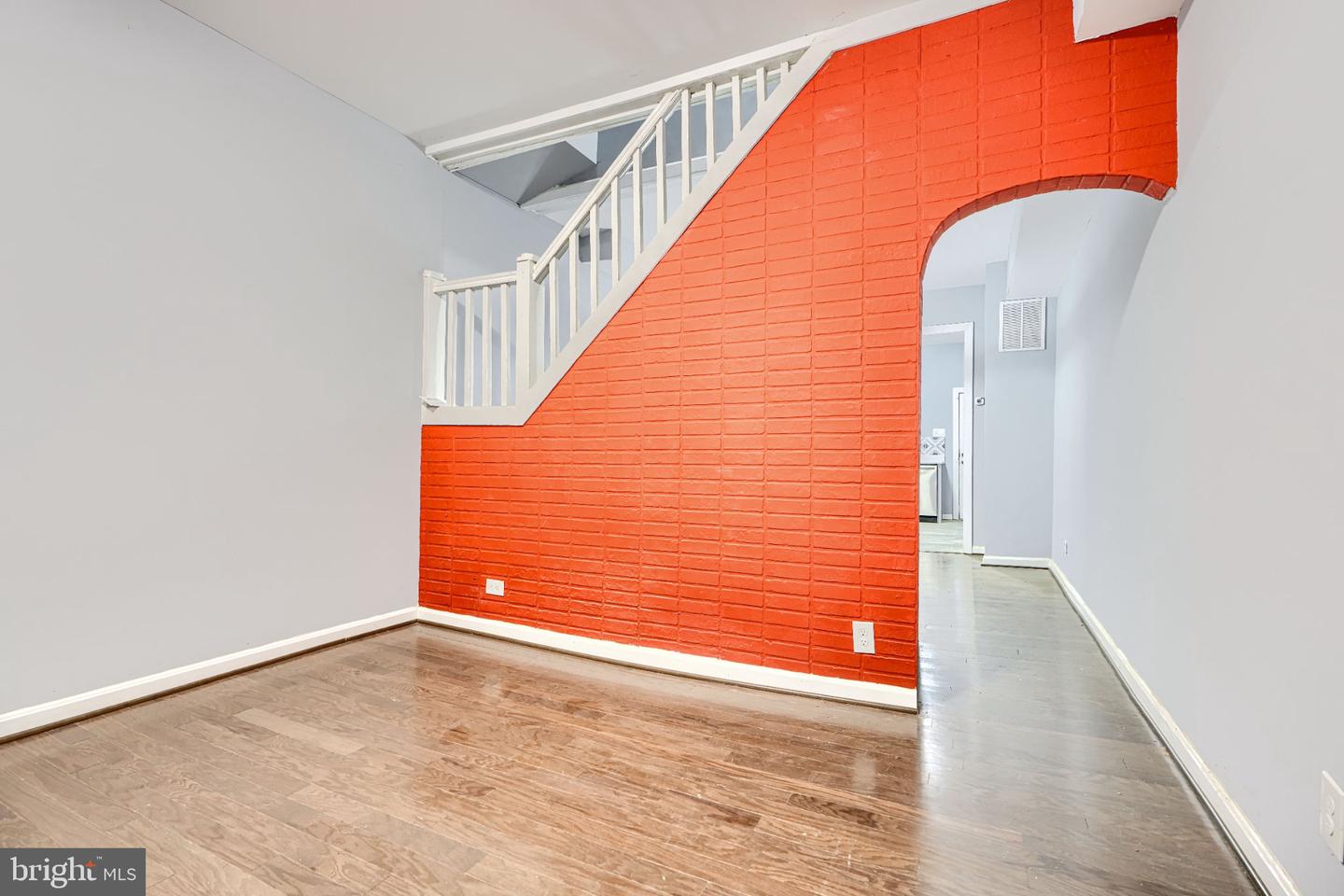 1403 Ramsay St Property Photo 5