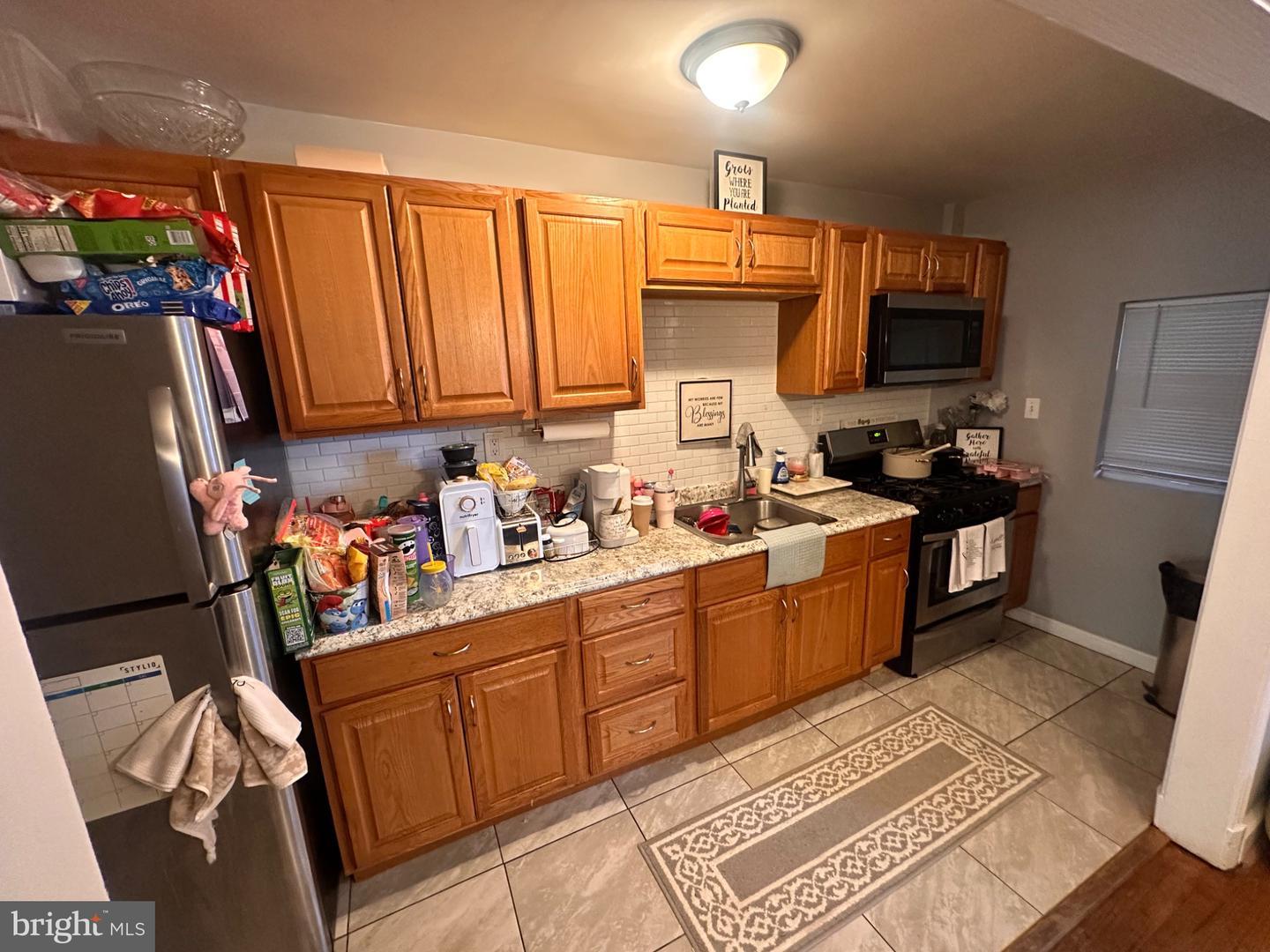 2725 N Rosedale St Property Photo 9
