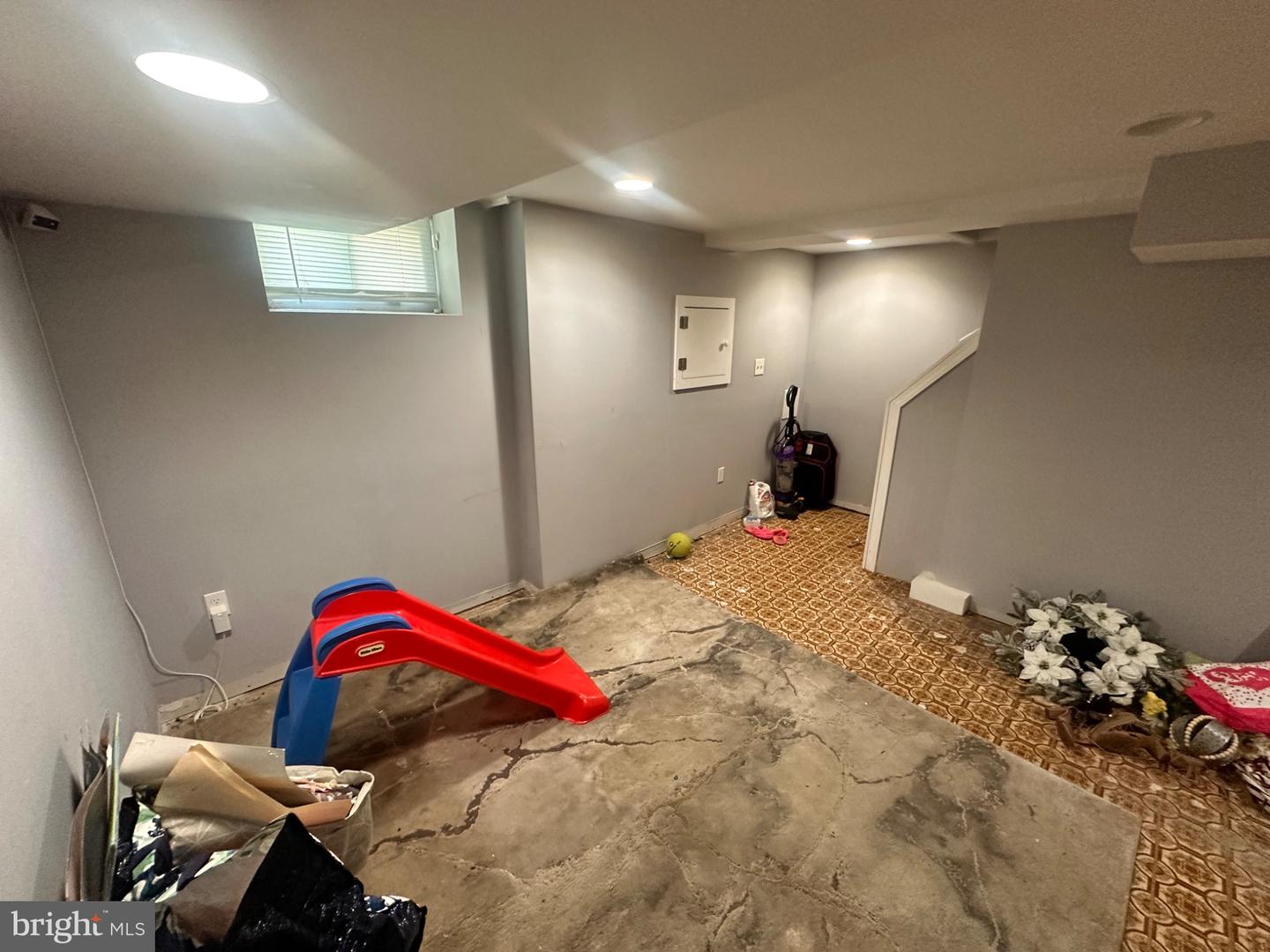 2725 N Rosedale St Property Photo 19
