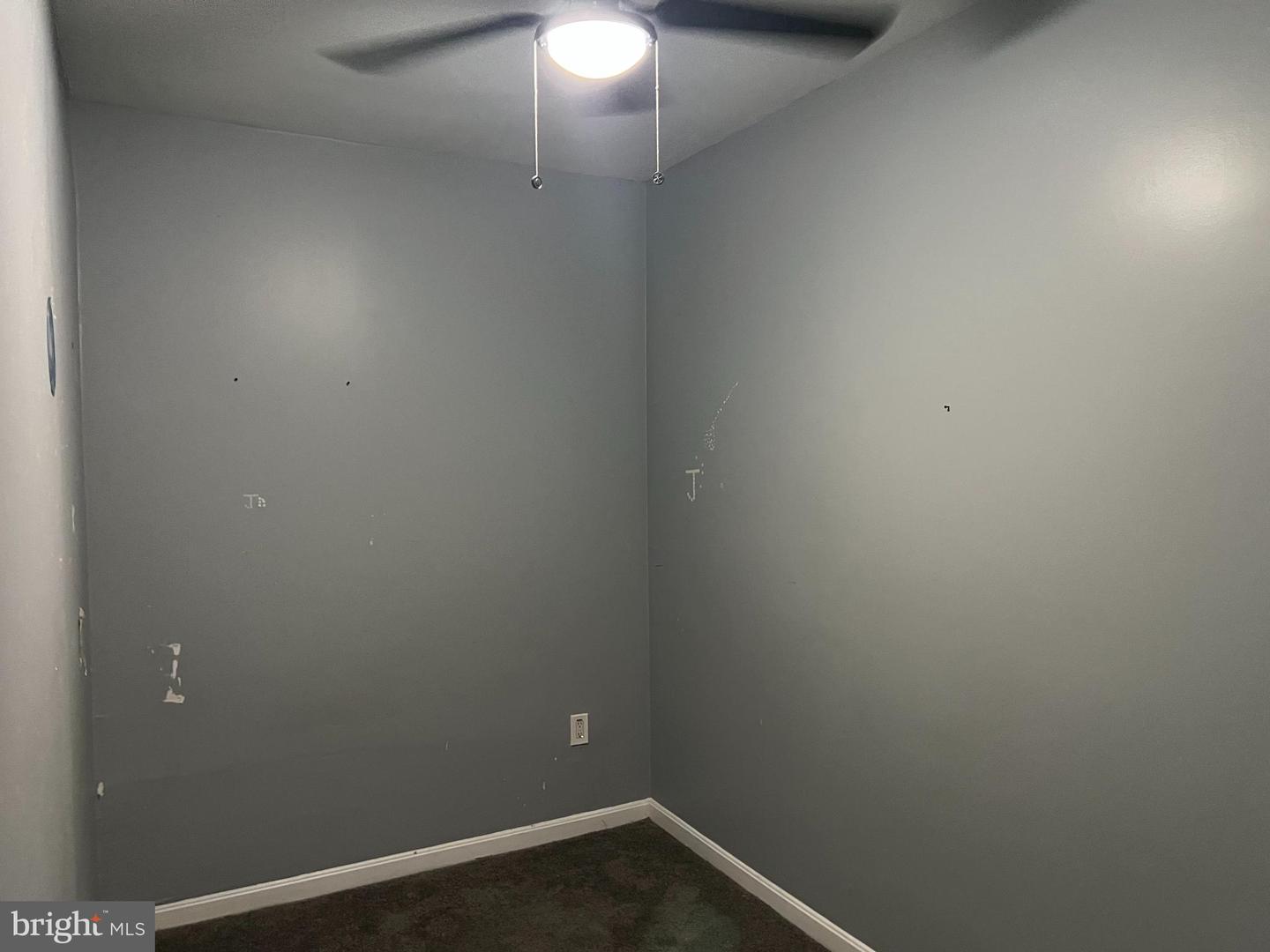 2405 Mcelderry St Property Photo 12