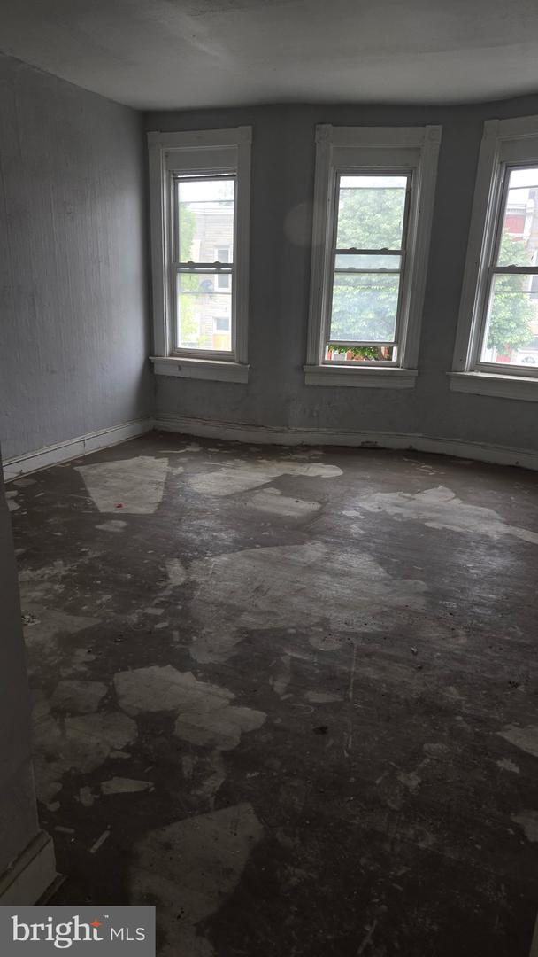 1124 N Monroe St Property Photo 3