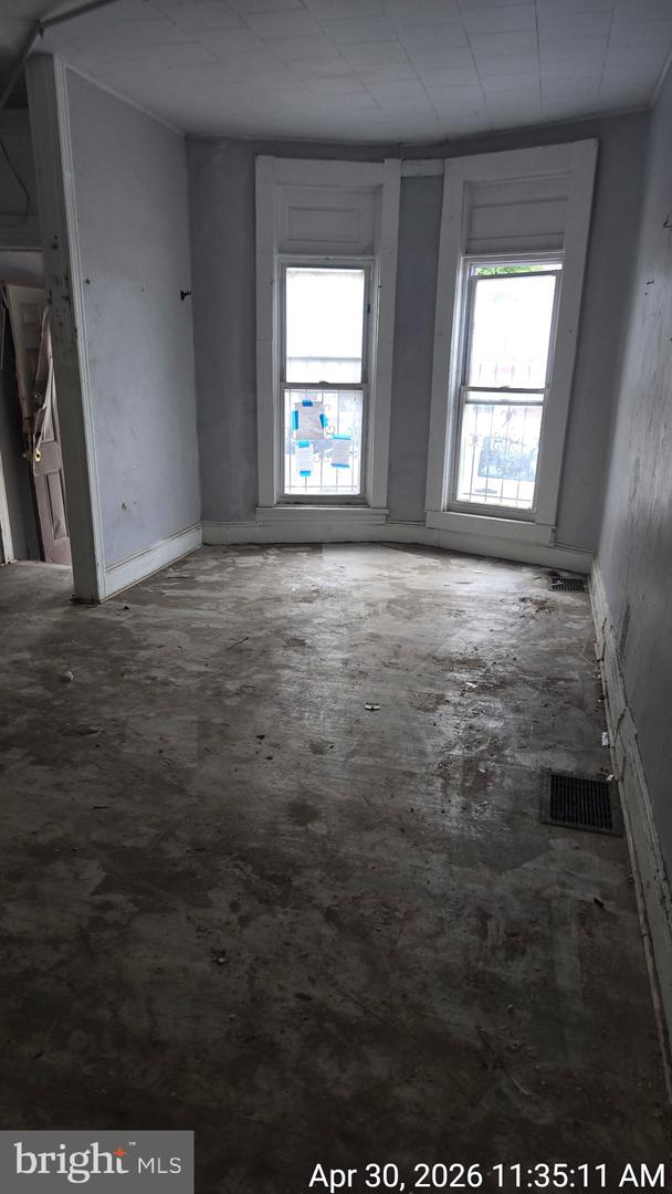 1124 N Monroe St Property Photo 6