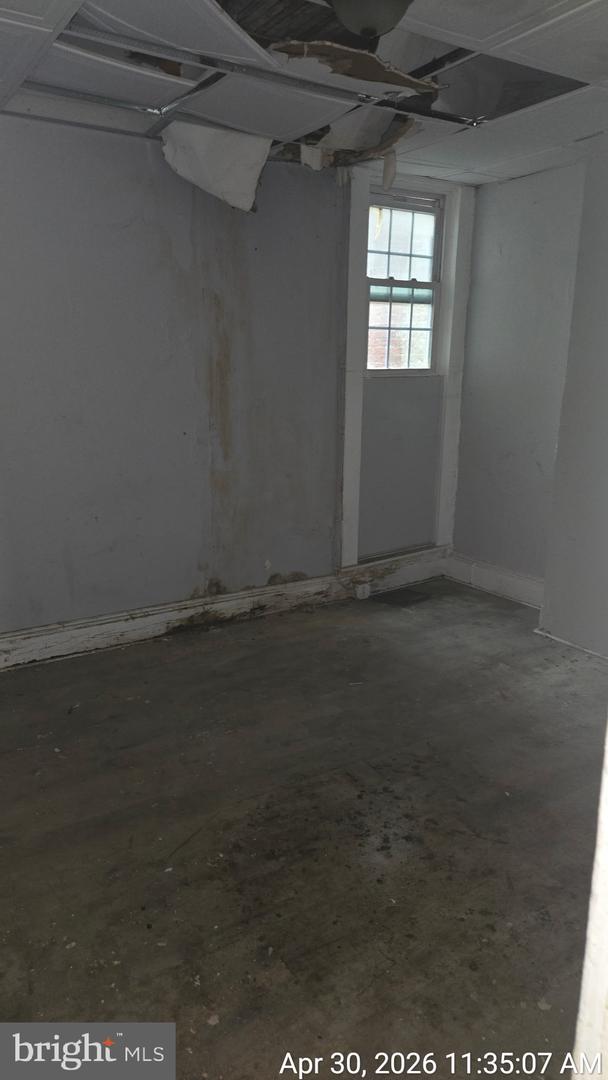 1124 N Monroe St Property Photo 8