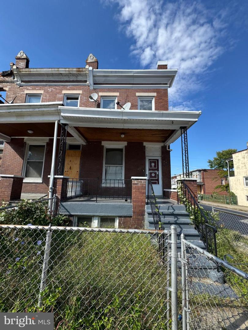 2826 WINCHESTER ST Property Photo 1
