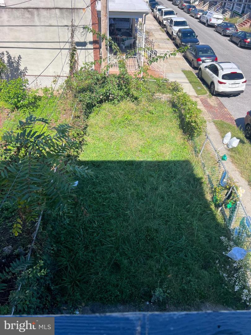 2826 Winchester St Property Photo 8