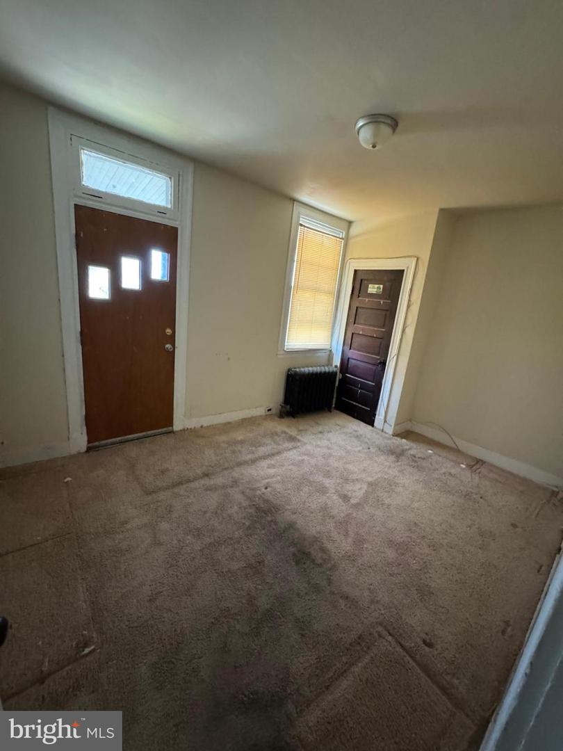 2826 Winchester St Property Photo 16