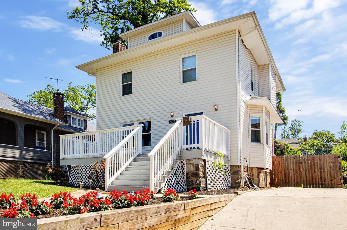 2913 CHELSEA TER Property Photo 1