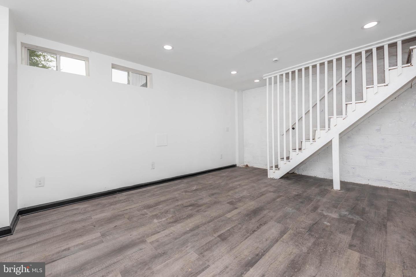 2727 Ellicott Dr Property Photo 18