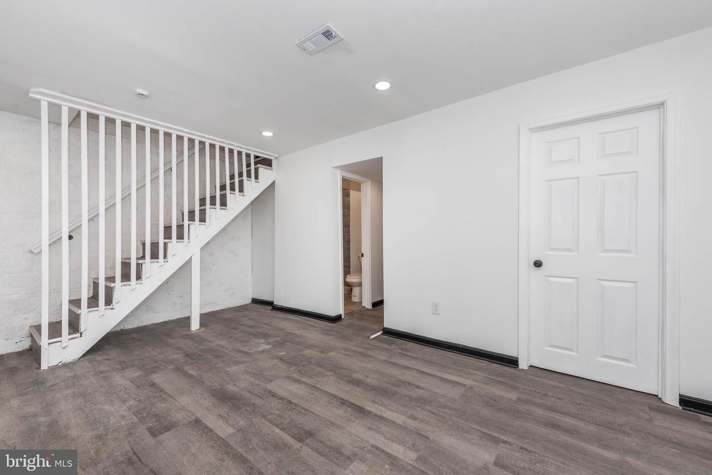 2727 Ellicott Dr Property Photo 19